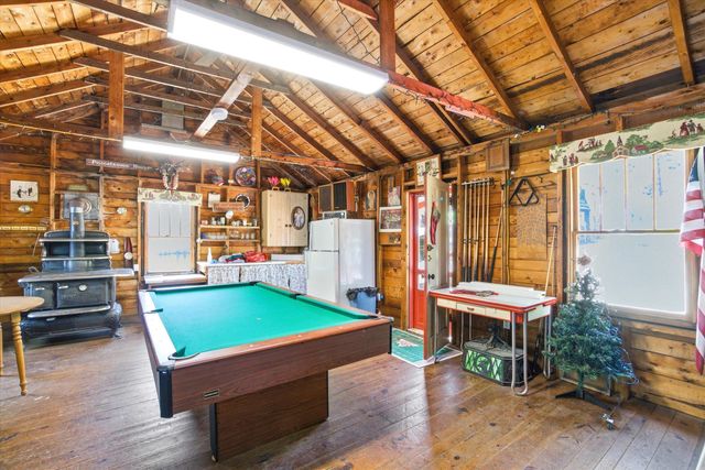 93 Lynchville Park Road, Goffstown, NH 03045