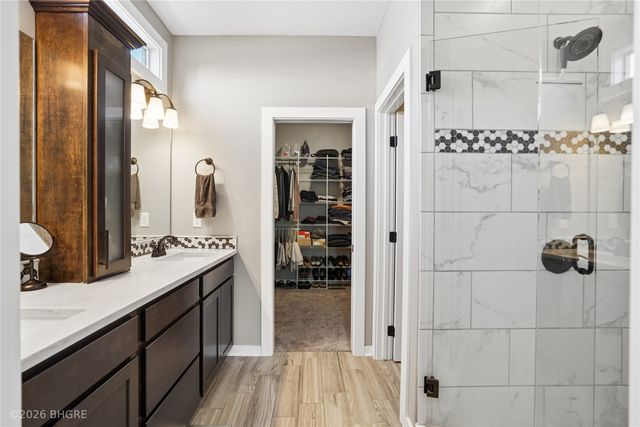 9126 Wellington Drive, West Des Moines, IA 50266