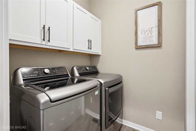 9126 Wellington Drive, West Des Moines, IA 50266
