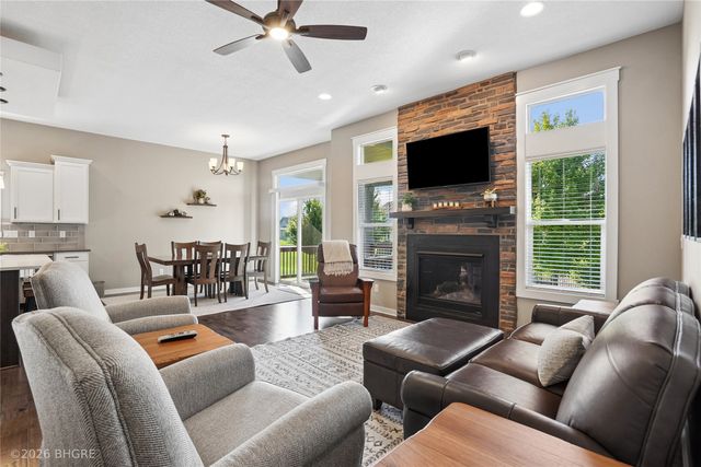 9126 Wellington Drive, West Des Moines, IA 50266