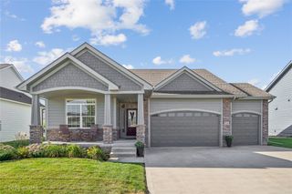 9126 Wellington Drive, West Des Moines, IA 50266