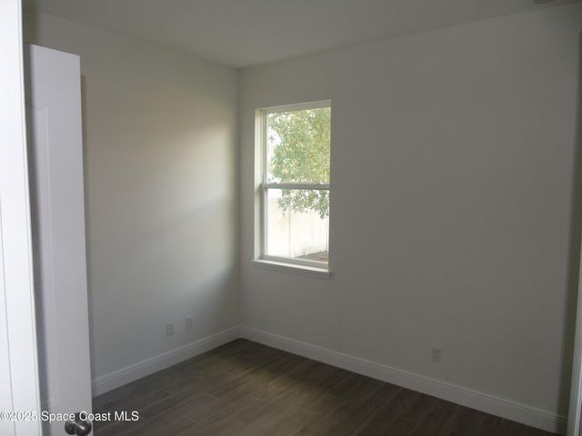 150 Delia Avenue NW, Palm Bay, FL 32907