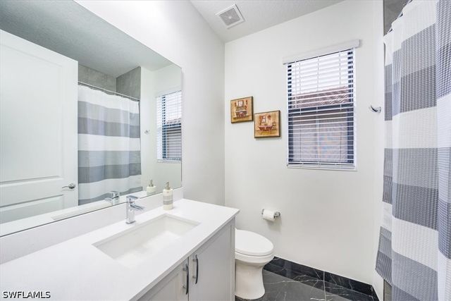 5664 Cerva LN, Ave Maria, FL 34142