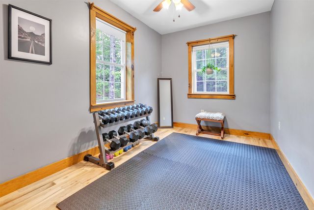 21 King's Row, Hillsborough, NH 03244