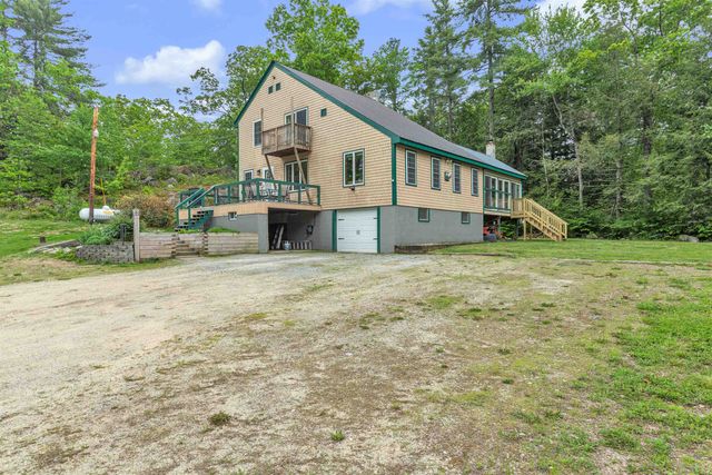 21 King's Row, Hillsborough, NH 03244