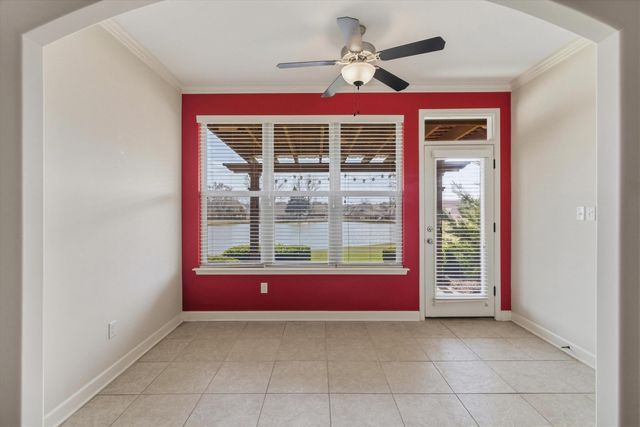 104 Saint Andrews Dr Unit 104, Oakland, TN 38060