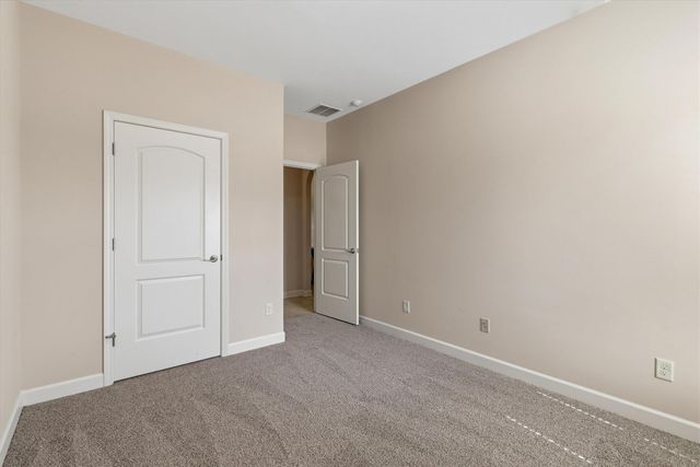 104 Saint Andrews Dr Unit 104, Oakland, TN 38060