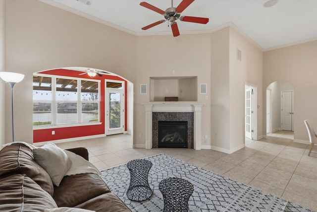 104 Saint Andrews Dr Unit 104, Oakland, TN 38060