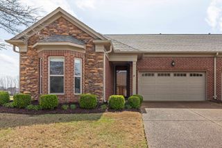 104 Saint Andrews Dr Unit 104, Oakland, TN 38060