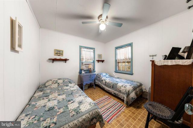 708 N ATLANTIC AVE, Beach Haven, NJ 08008