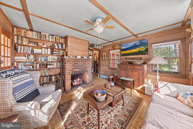 708 N ATLANTIC AVE, Beach Haven, NJ 08008