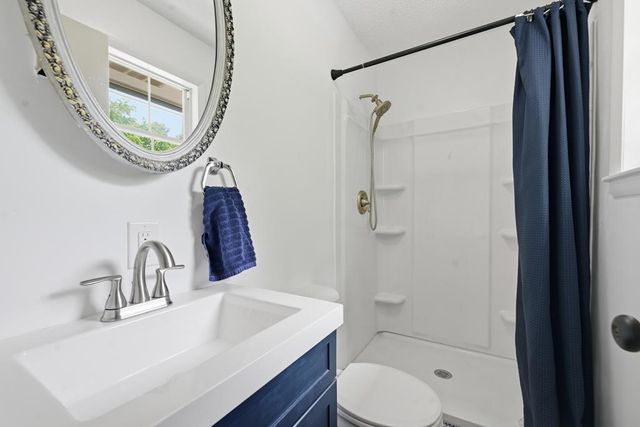 305 White Mountain, Marble, NC 28905