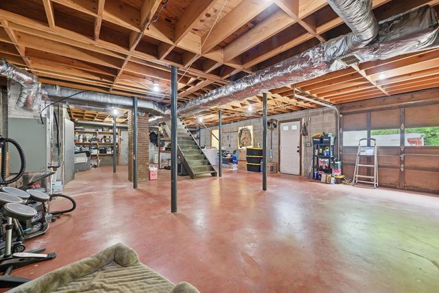 305 White Mountain, Marble, NC 28905