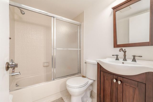 3307 SE SANDPIPER Circle, Port St. Lucie, FL 34952