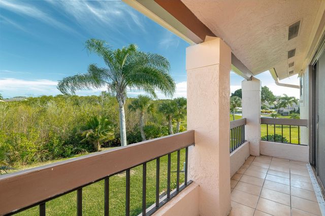 3307 SE SANDPIPER Circle, Port St. Lucie, FL 34952