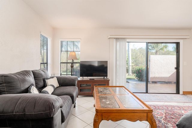 3307 SE SANDPIPER Circle, Port St. Lucie, FL 34952