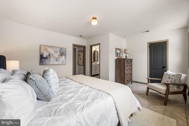 104 GILMORE RD, Havertown, PA 19083