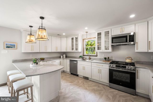 104 GILMORE RD, Havertown, PA 19083