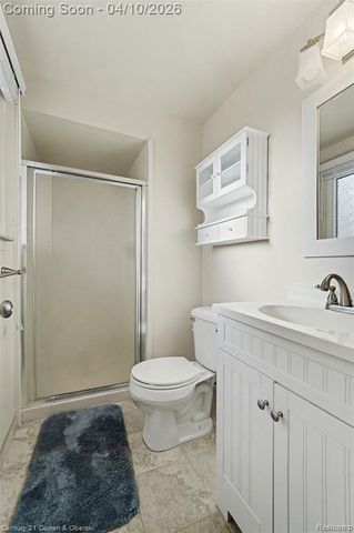 3836 Meadowbrook Drive, Troy, MI 48084