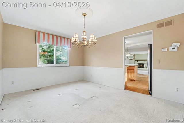 3836 Meadowbrook Drive, Troy, MI 48084