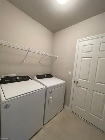 2802 40th ST SW, Lehigh Acres, FL 33976