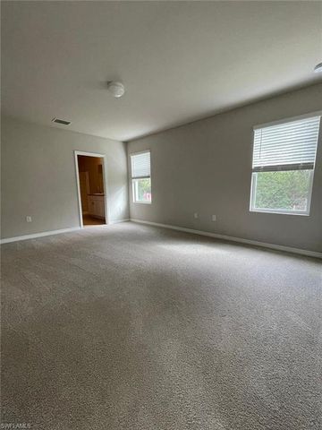 2802 40th ST SW, Lehigh Acres, FL 33976