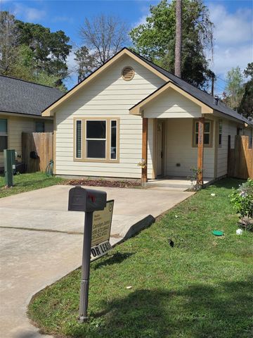 16928 W Ivanhoe, Montgomery, TX 77316