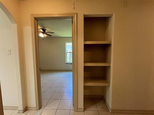 16928 W Ivanhoe, Montgomery, TX 77316