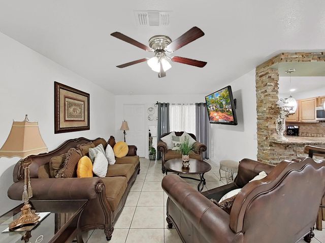 3306 E CHELSEA STREET, Tampa, FL 33610