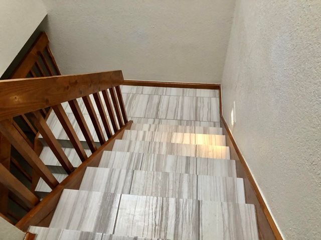 730 N Resler Drive B, El Paso, TX 79912