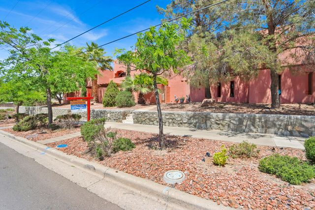 730 N Resler Drive B, El Paso, TX 79912