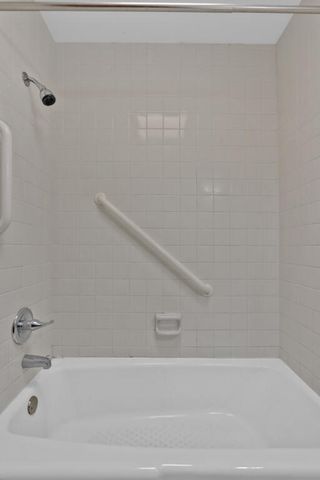 730 N Resler Drive B, El Paso, TX 79912
