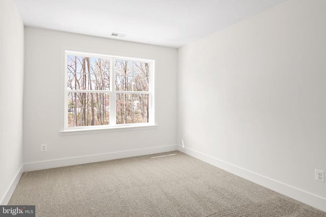 1216 PARISH HILL LN, Severn, MD 21144