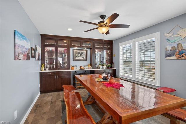 110 Grand View DR, Hampton, VA 23664