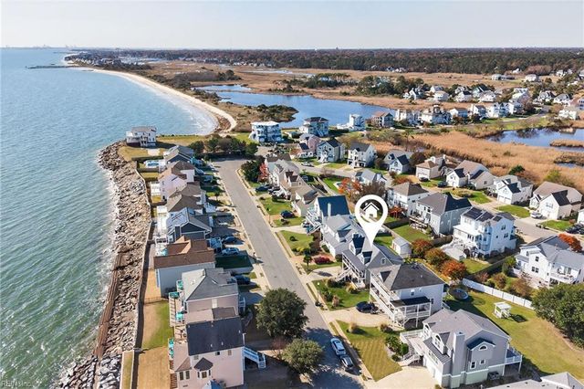 110 Grand View DR, Hampton, VA 23664