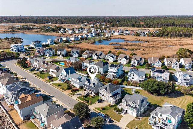 110 Grand View DR, Hampton, VA 23664