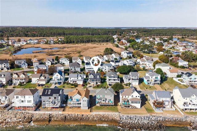 110 Grand View DR, Hampton, VA 23664