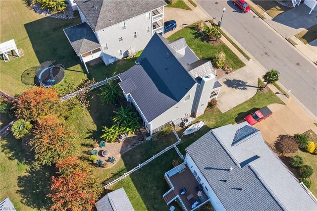 110 Grand View DR, Hampton, VA 23664