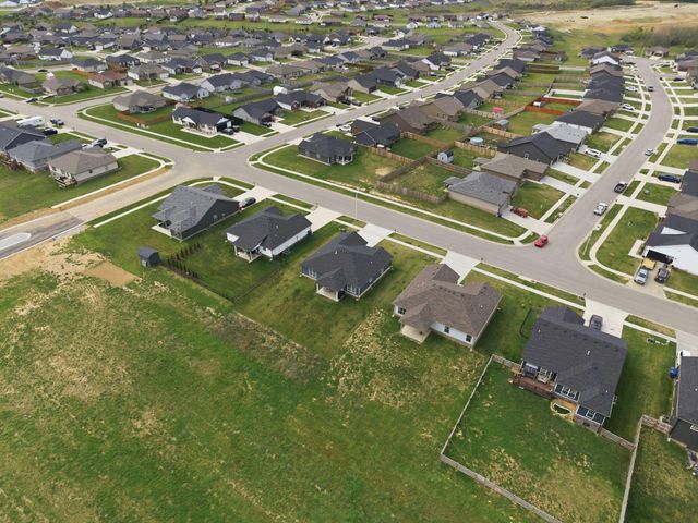 410 Wyldwood Way, Berea, KY 40403