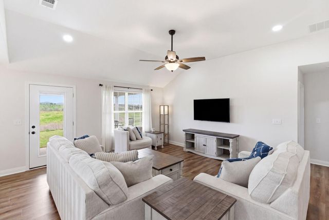 410 Wyldwood Way, Berea, KY 40403