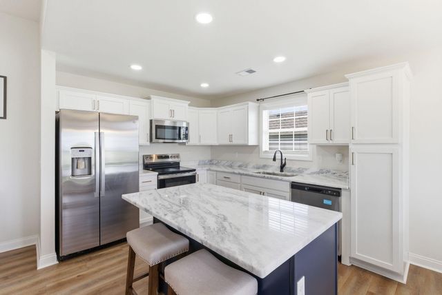 410 Wyldwood Way, Berea, KY 40403