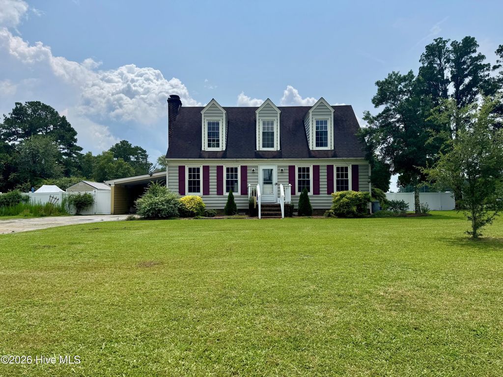101 Marsh Road, Washington, NC 27889