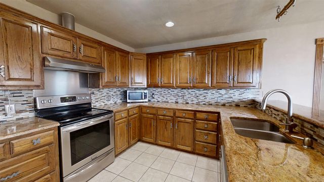 4601 Steepleridge Trail, Granbury, TX 76048