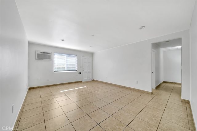 14235 Sylvan, Van Nuys, CA 91401