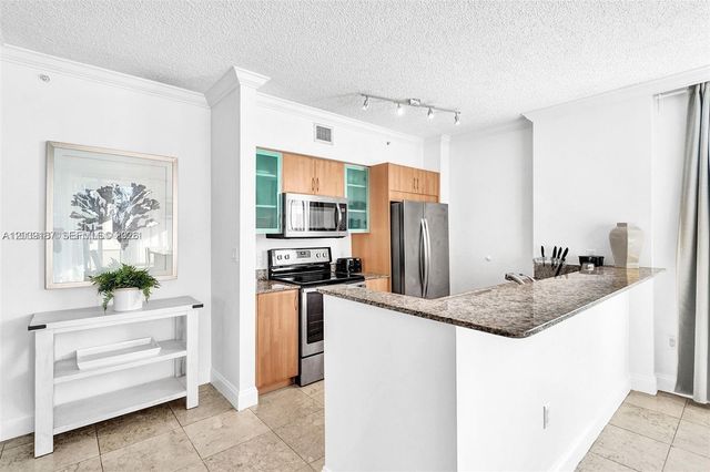 17555 NW Atlantic Boulevard 608, Sunny Isles Beach, FL 33160