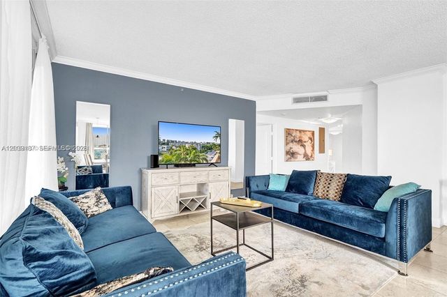 17555 NW Atlantic Boulevard 608, Sunny Isles Beach, FL 33160