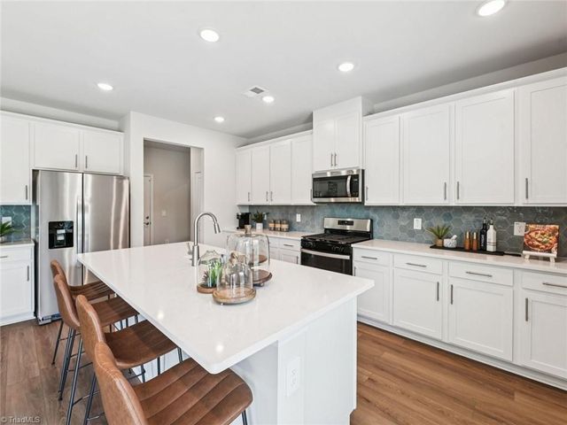 1154 Winding Spring Drive, Mebane, NC 27302