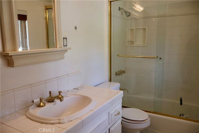 28762 Cedar, Lake Arrowhead, CA 92352