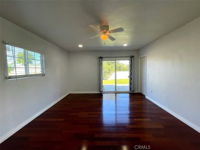 1341 W School, Compton, CA 90220