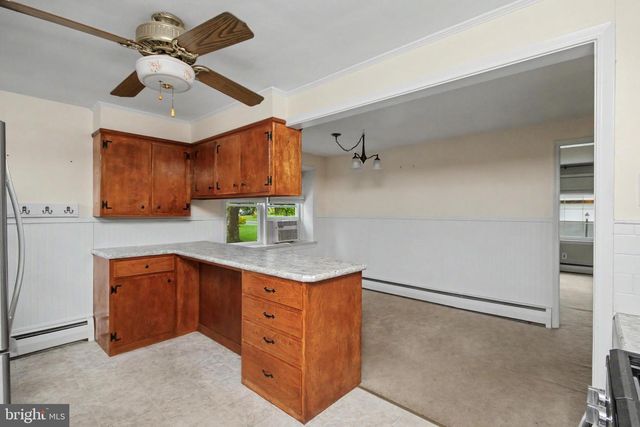 1310 SECOND AVE, Gilbertsville, PA 19525